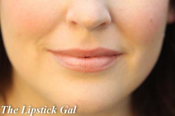 Revlon Colorburst Lip Gloss in Bellini